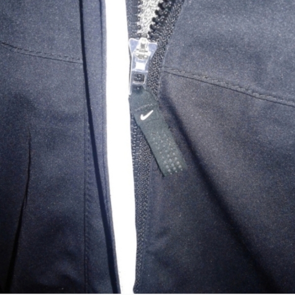 Nike Golf Storm Fit Full Zip Jacket womens Sz M 8-10 windbreaker Black white - Picture 4 of 9